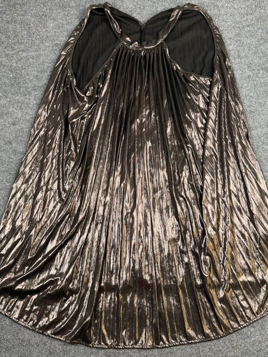 Dresses & Skirts - Women's Metallic Bronze Pleated Halter Top One Size